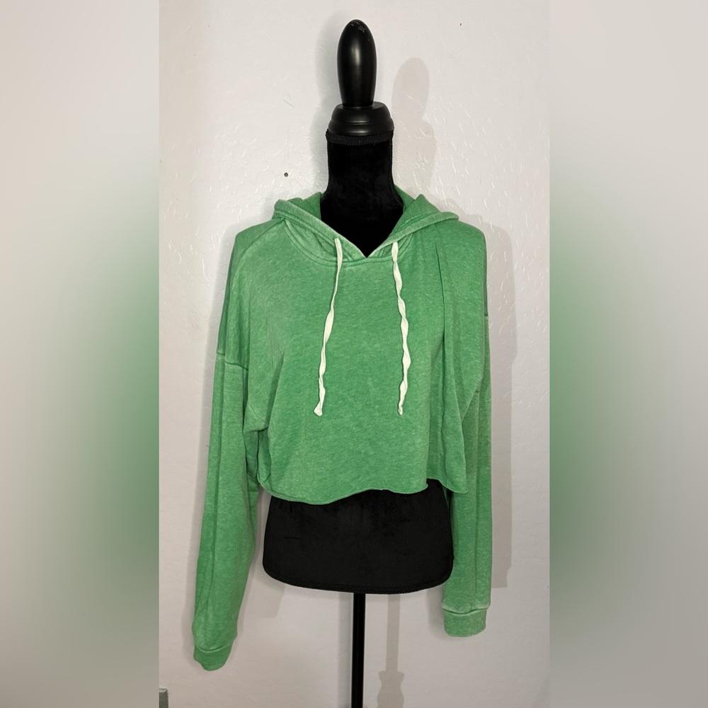 Forever 21 Green and White Cropped Hoodie